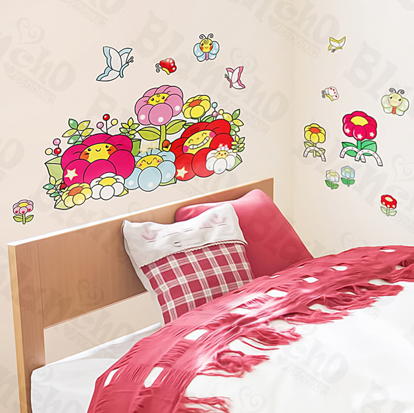 Chubby Flower - Medium Wall Decals Stickers Appliques Home Decor